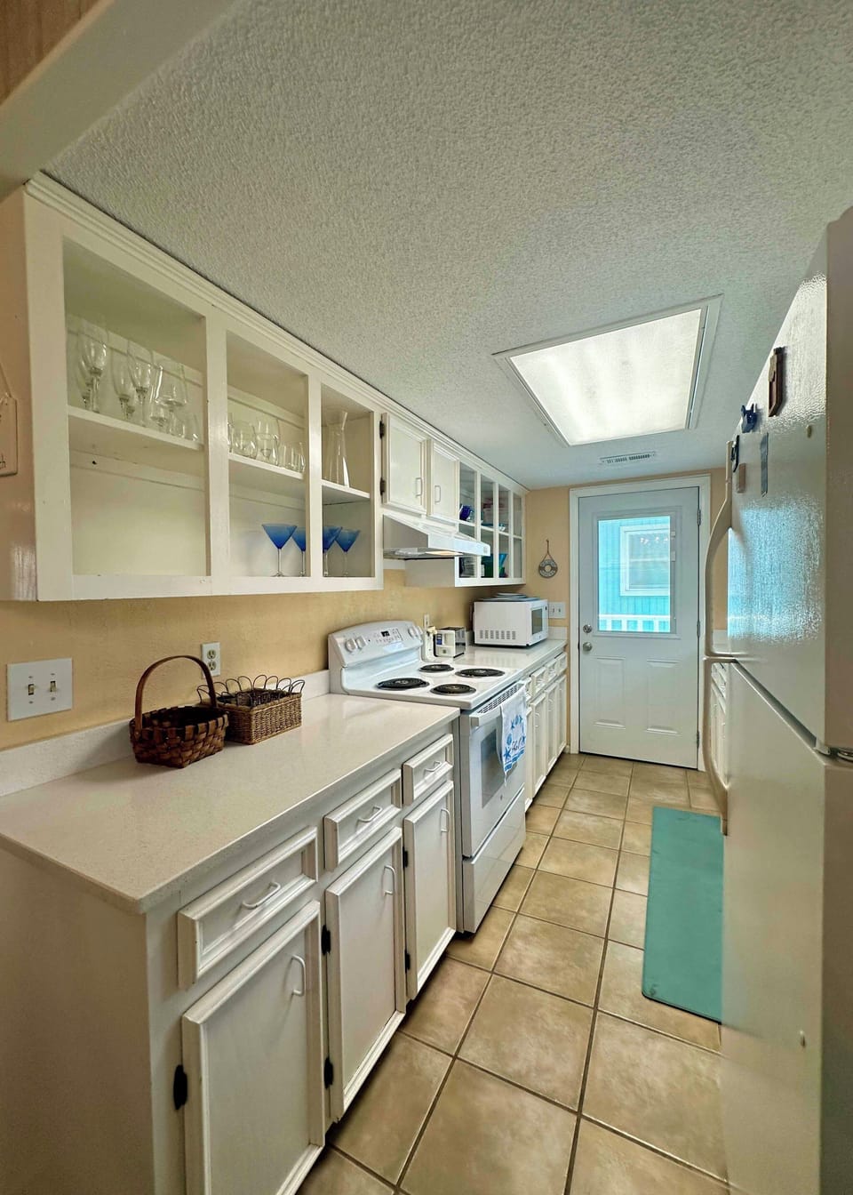 Well Equipped Galley Kitchen