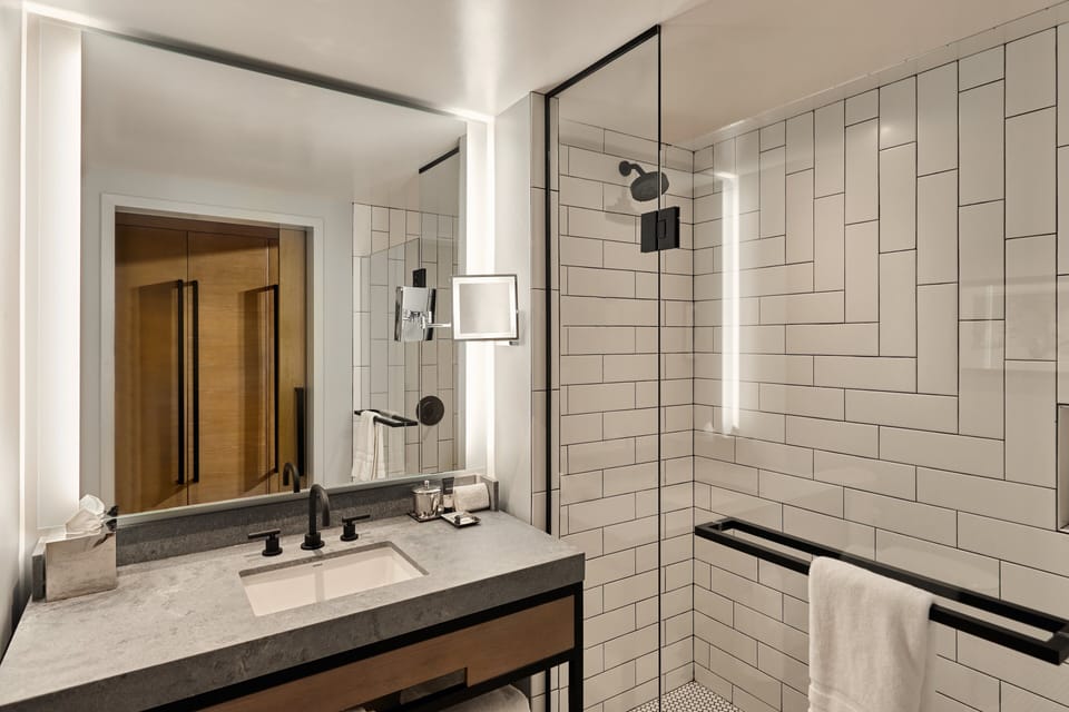 Shower, free toiletries, hair dryer, bathrobes