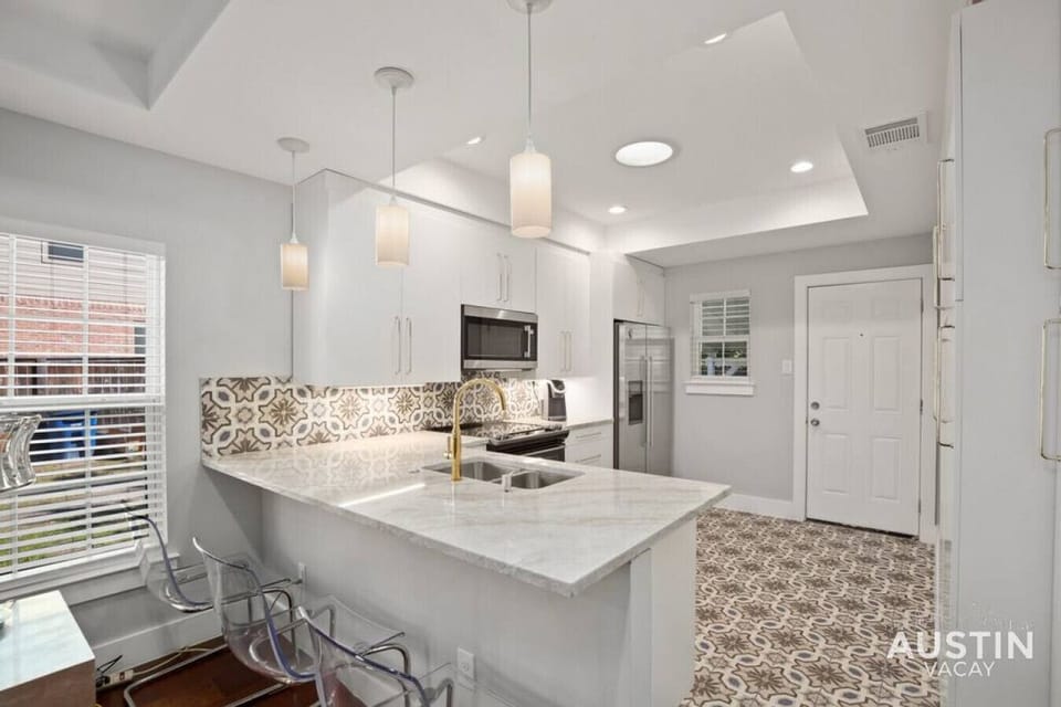 Fully equipped kitchen with all the essentials
