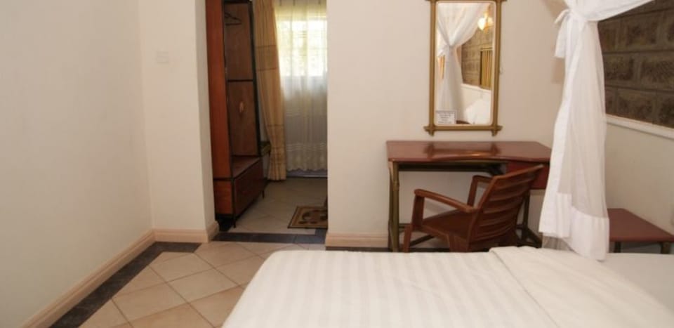 Standard Room | Desk, free WiFi