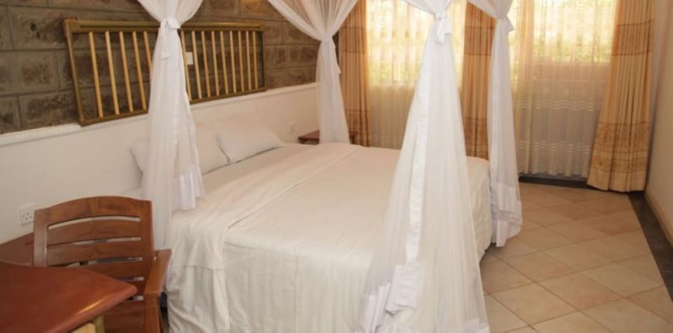 Standard Room | Desk, free WiFi