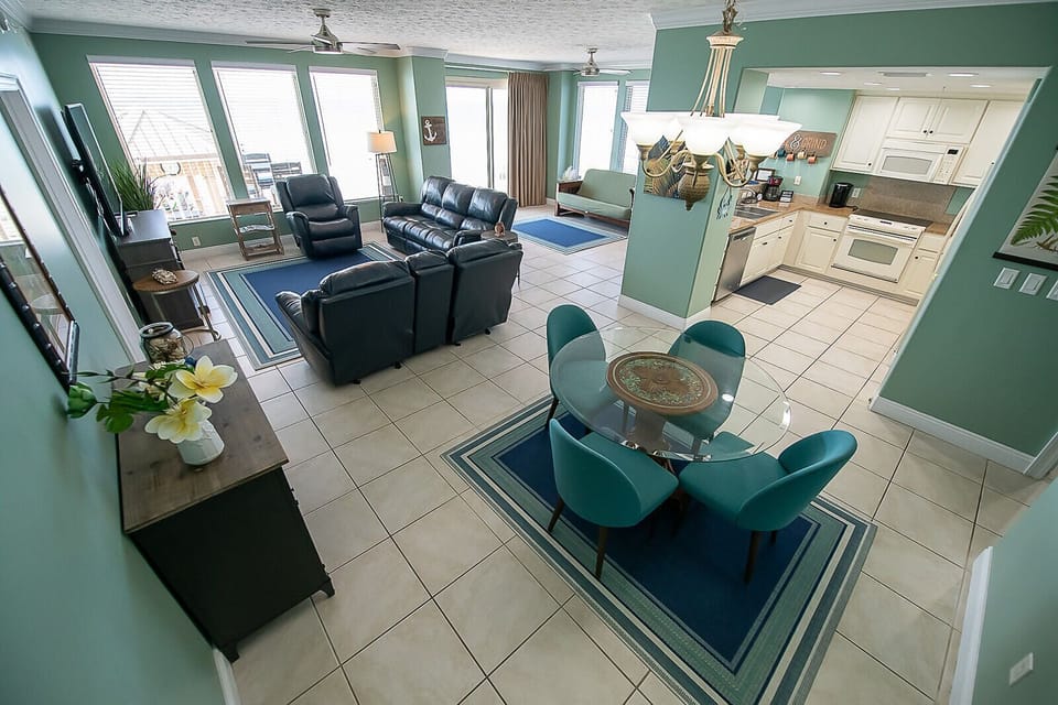 Condo, Multiple Beds, Balcony, Ocean View | Interior