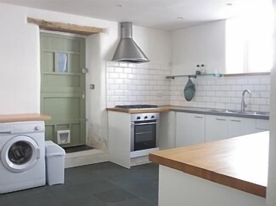 Large Kitchen