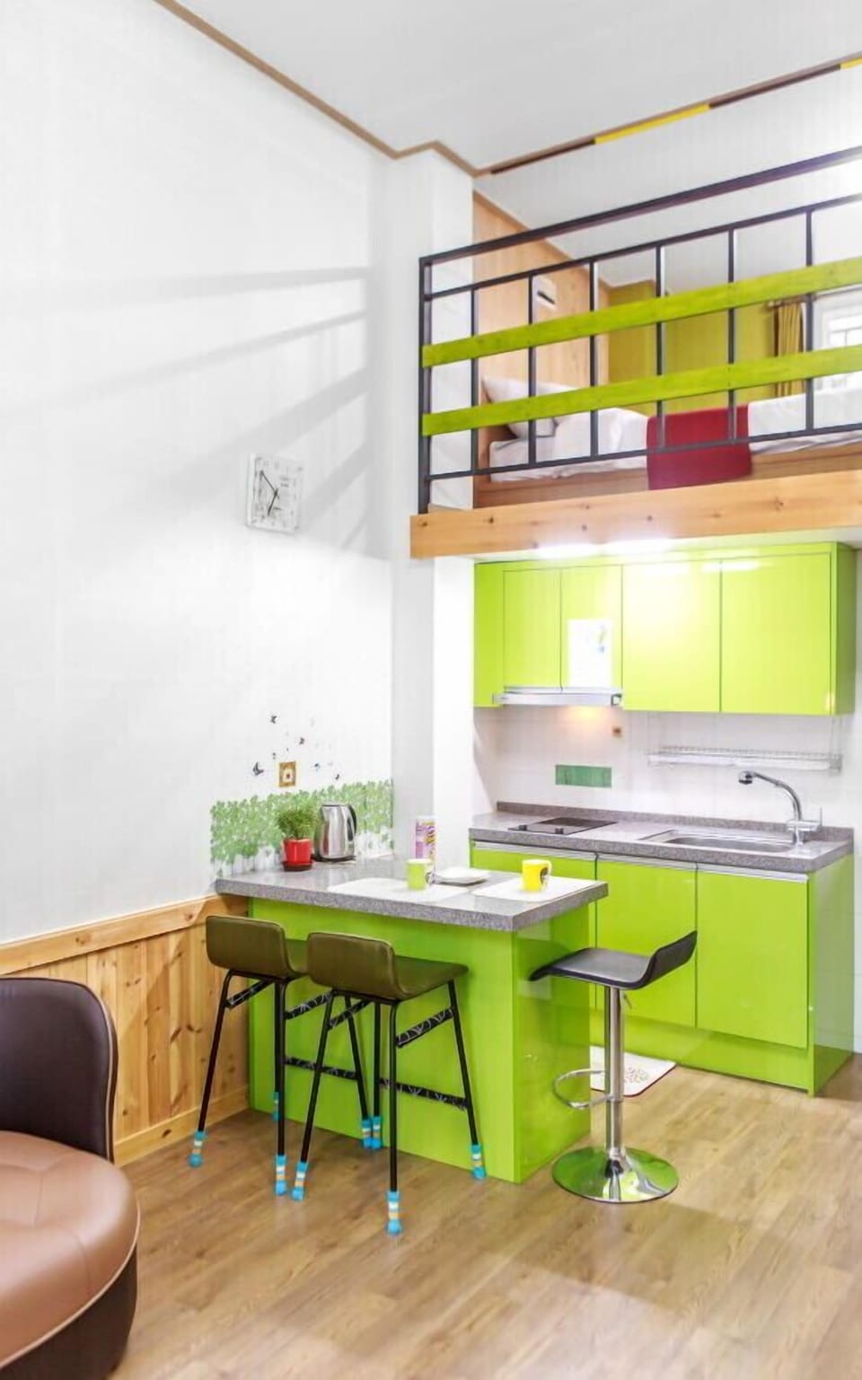 Duplex | Private kitchenette | Fridge, microwave, stovetop, rice cooker