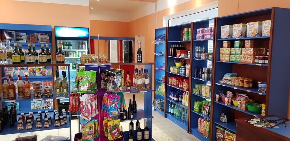 Gift shop