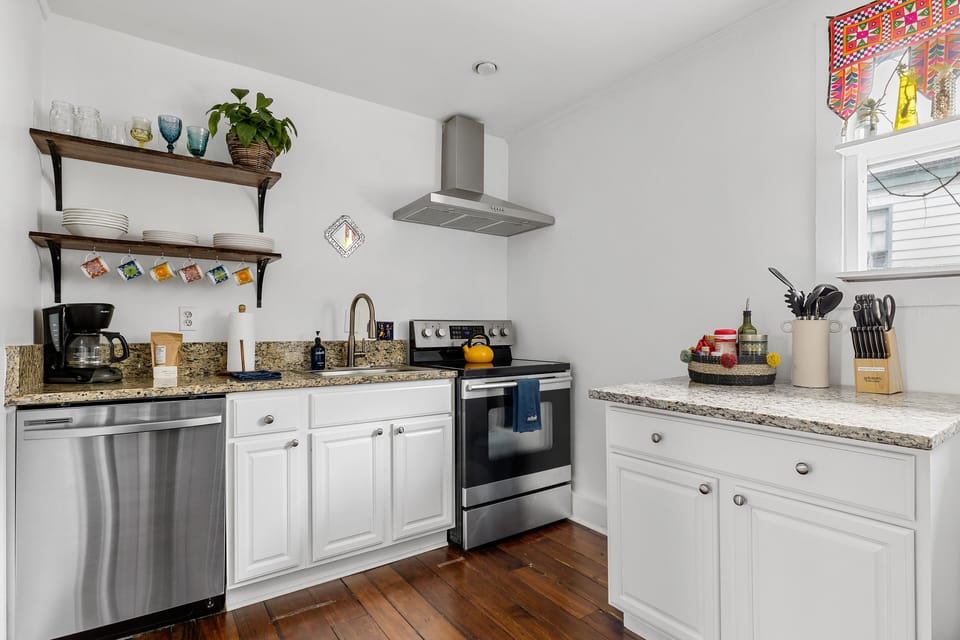 Fully equipped kitchen