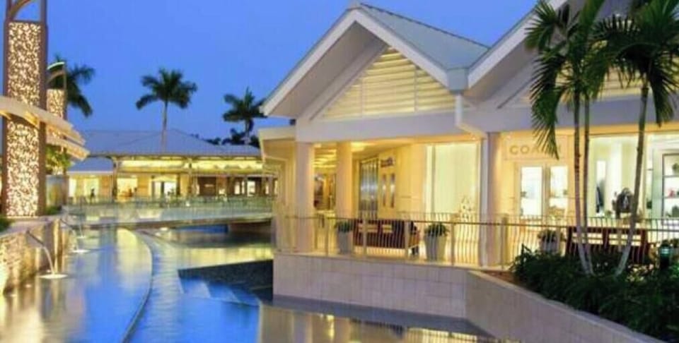 Upscale outdoor dining and shopping.