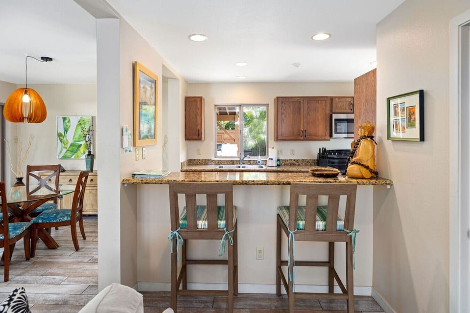 Breakfast bar for 2