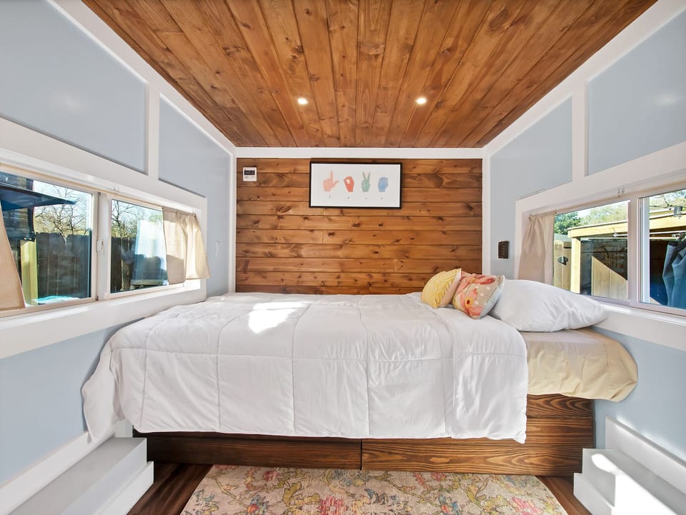 Couch converts to King size bed