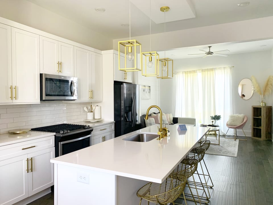 Full equipped kitchen