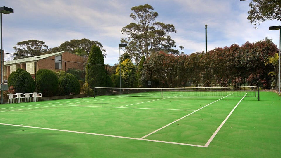 Complex Tennis Court