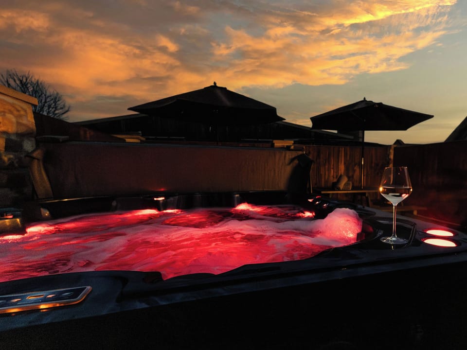 Jacuzzi | St Hilda&rsquo;s Rest, Hinderwell, near Staithes