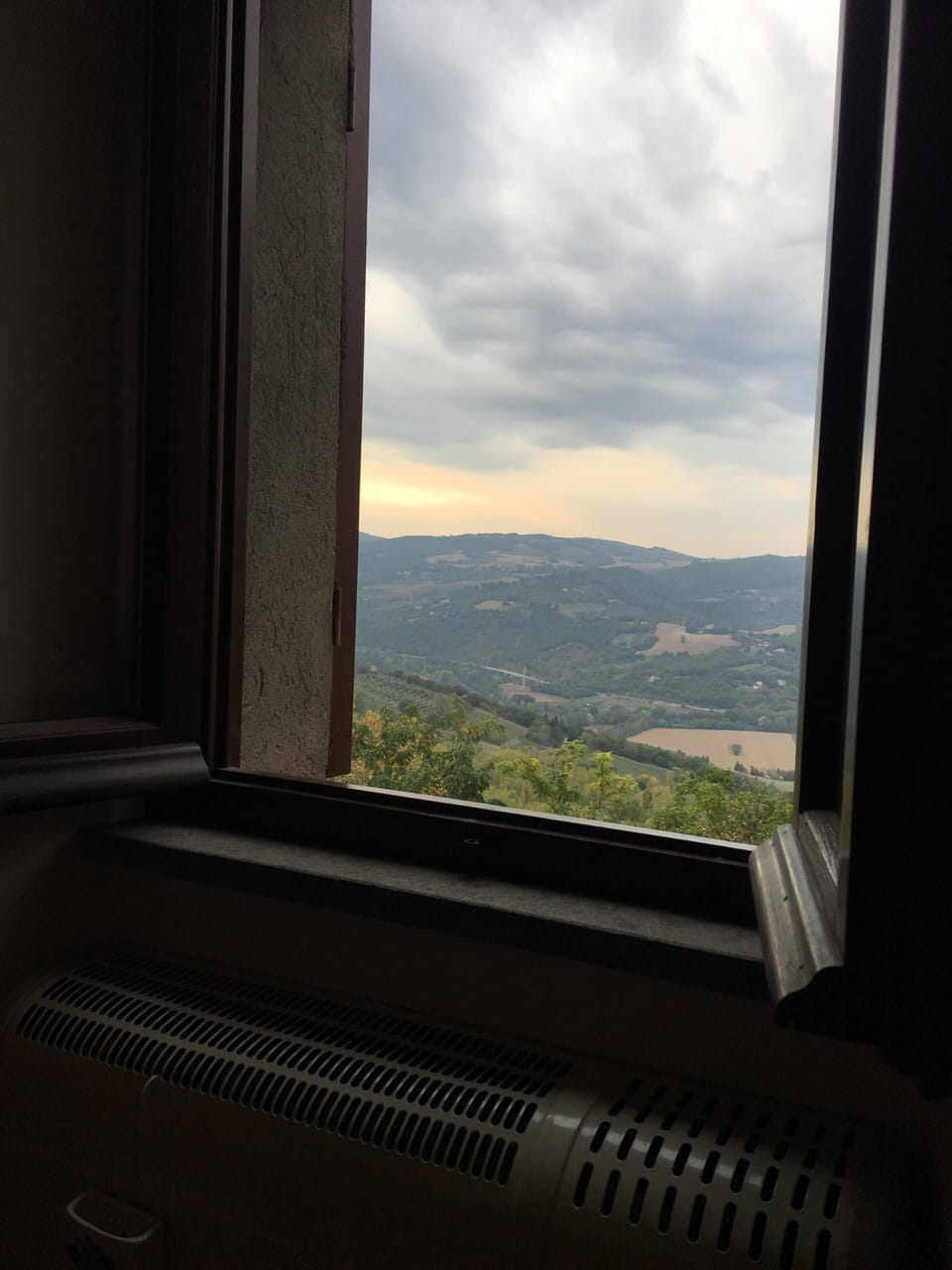 View from the sitting area to the valley