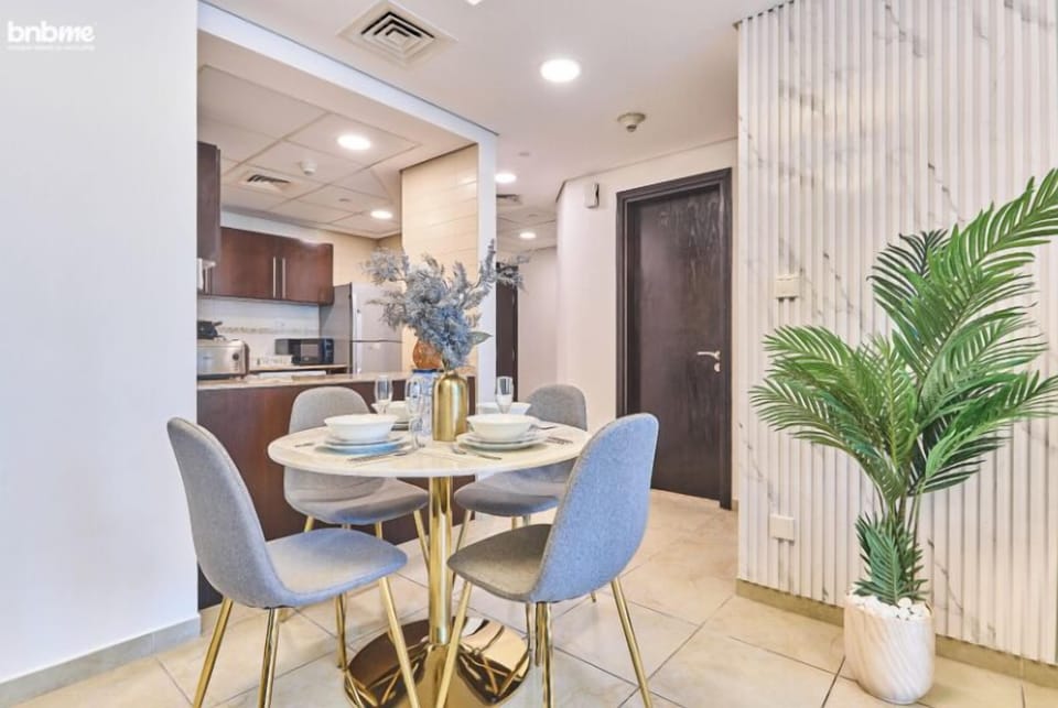 Elite Apartment | Dining room