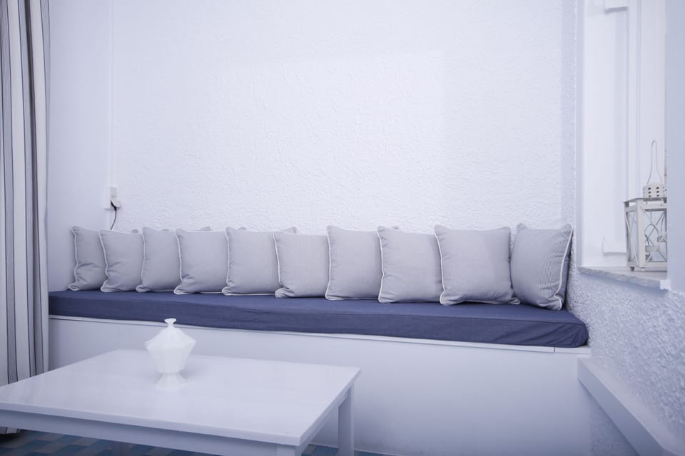 In-room safe, blackout drapes, soundproofing, free WiFi