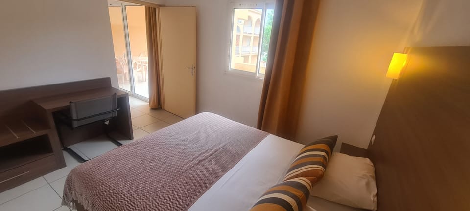 Family Quadruple Room (max 5p) | Premium bedding, desk, free cribs/infant beds, free WiFi