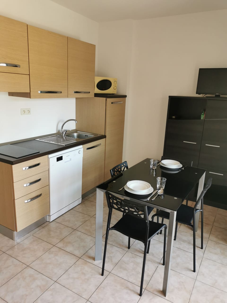 Private kitchenette
