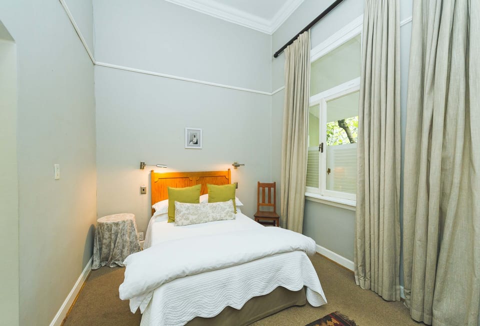 Luxury Room | 5 bedrooms, in-room safe, iron/ironing board, free WiFi