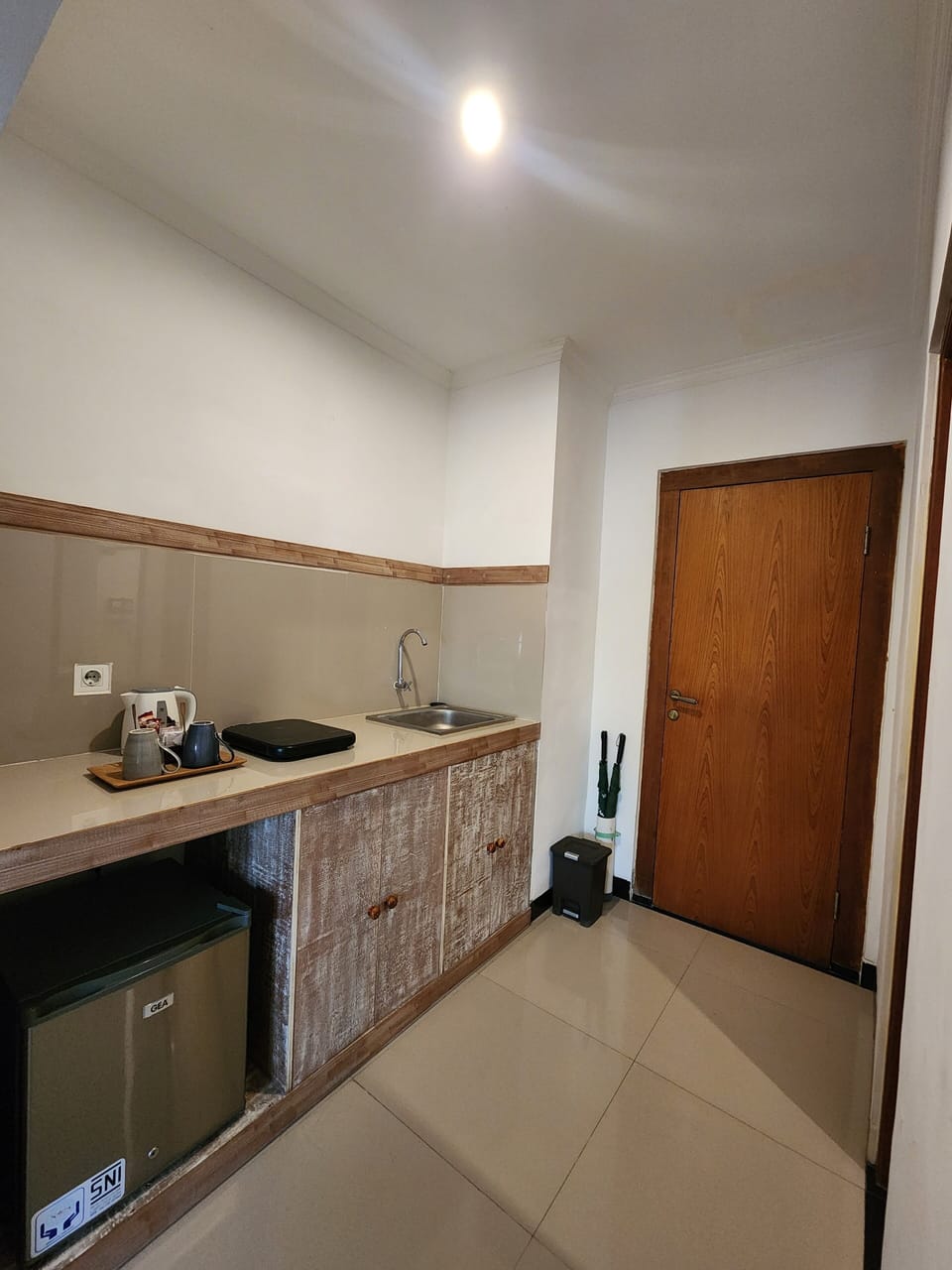 Mini-fridge, electric kettle