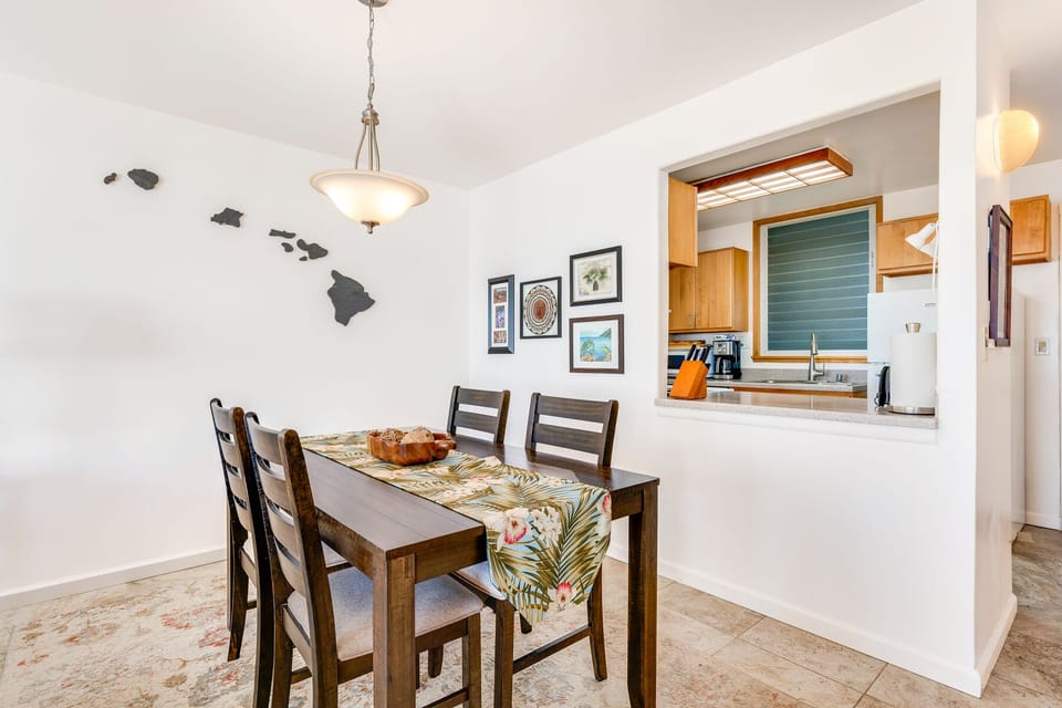 Dining Area / Kitchen