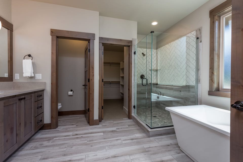 114 Sunstone Loop-14