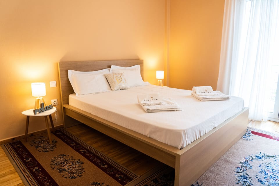City Apartment | 4 bedrooms, desk, iron/ironing board, free WiFi