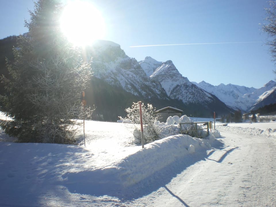 Snow and ski sports