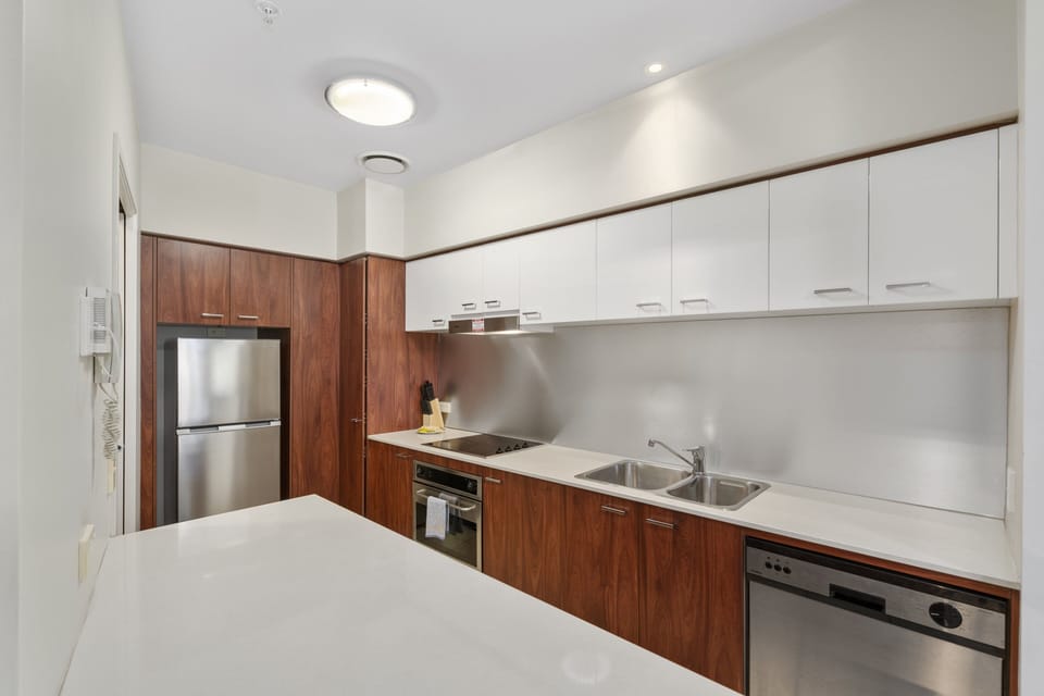 Chevron Apt. 2065