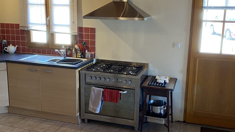 Cooker