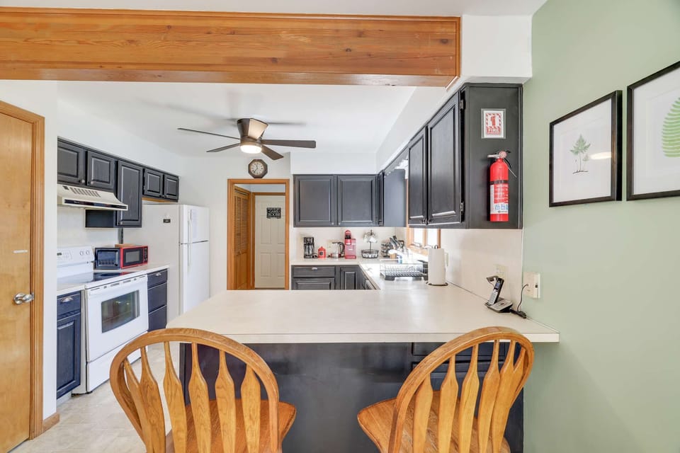 Perfect spot to hang and cook together.