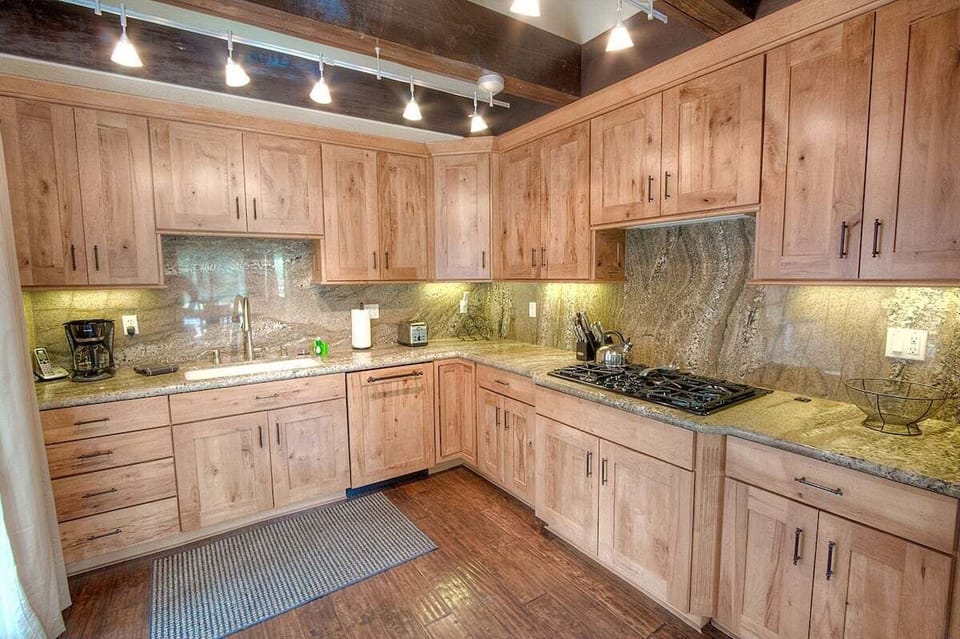 Main level- Kitchen
