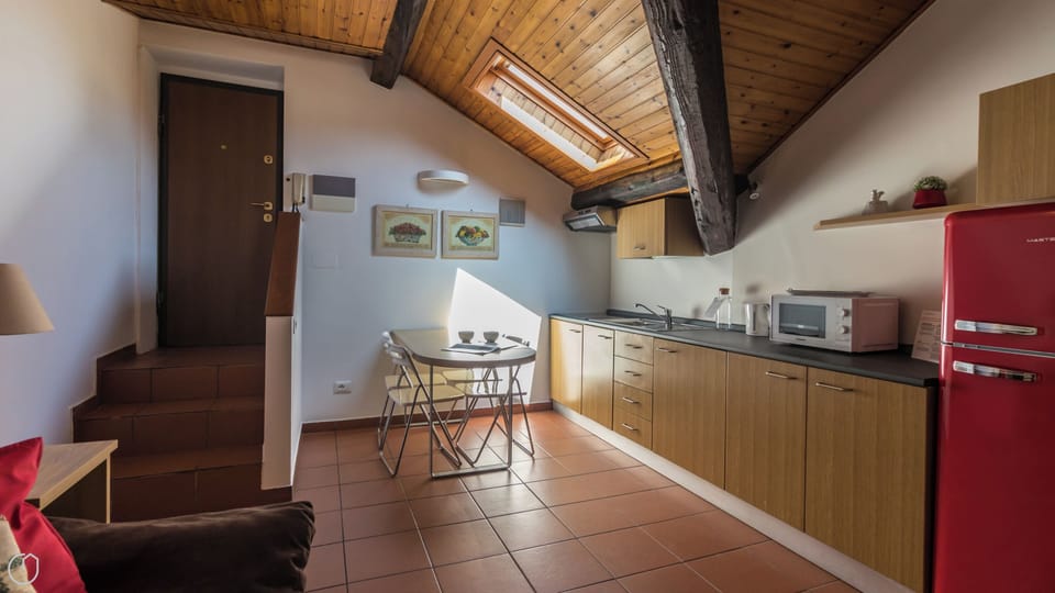 Apartment (1 Bedroom) | Interior