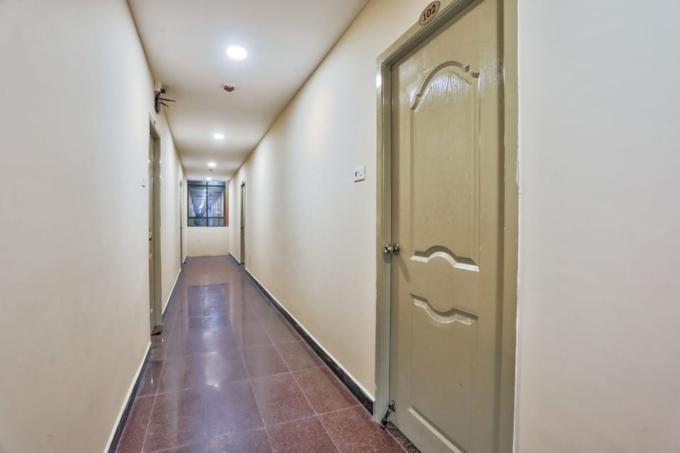 OYO 29878 Sri Abirami Inn Hotel in Puducherry