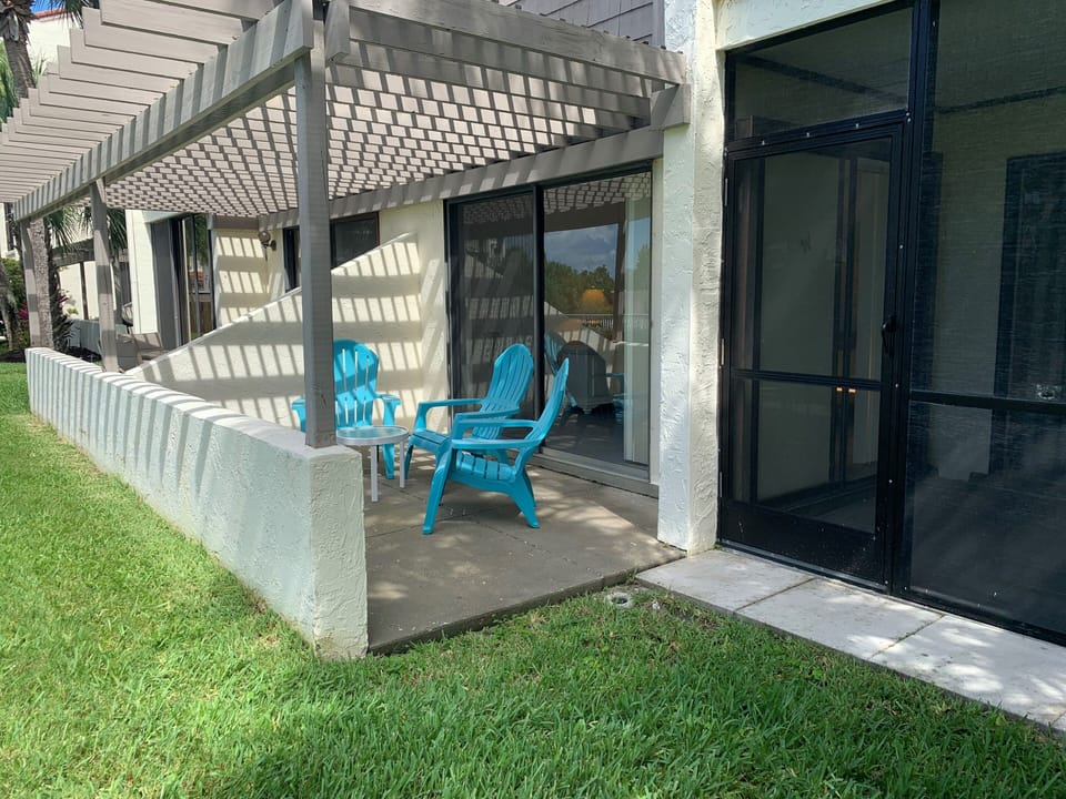 1-104 Patio