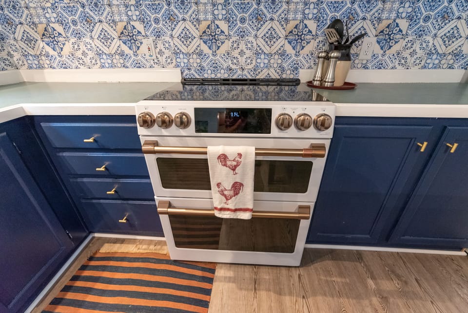 Double convection oven