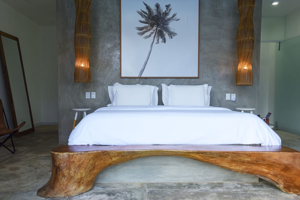 Superior Suite, 1 King Bed, Pool View, Sea Facing | Premium bedding, pillowtop beds, minibar, blackout drapes