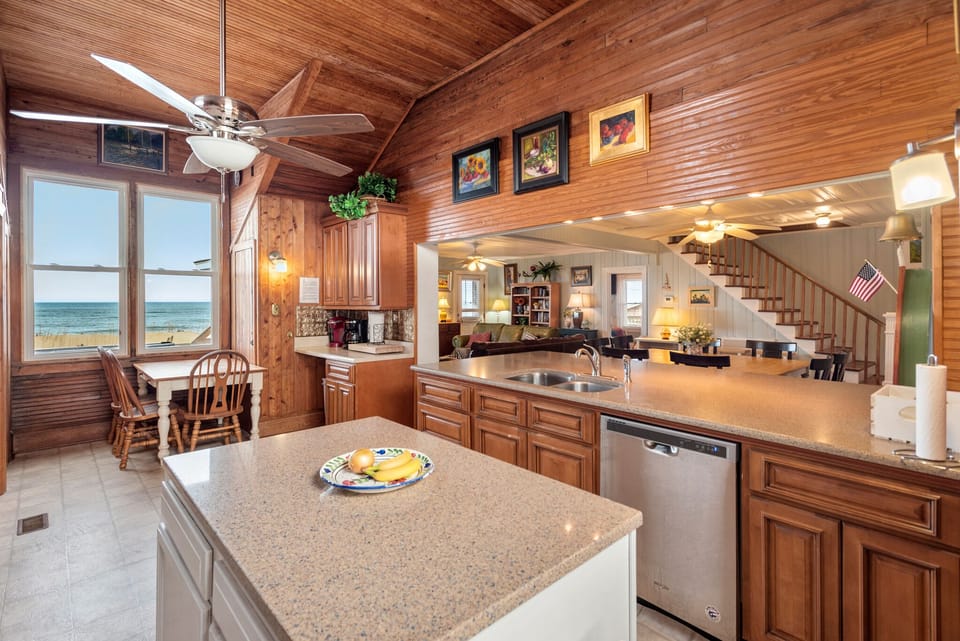 KDN0617: Arcadia l Mid Level Kitchen