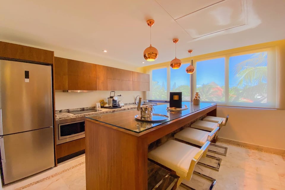 Villa, Multiple Beds, Balcony, Oceanfront | Egyptian cotton sheets, premium bedding, minibar, in-room safe