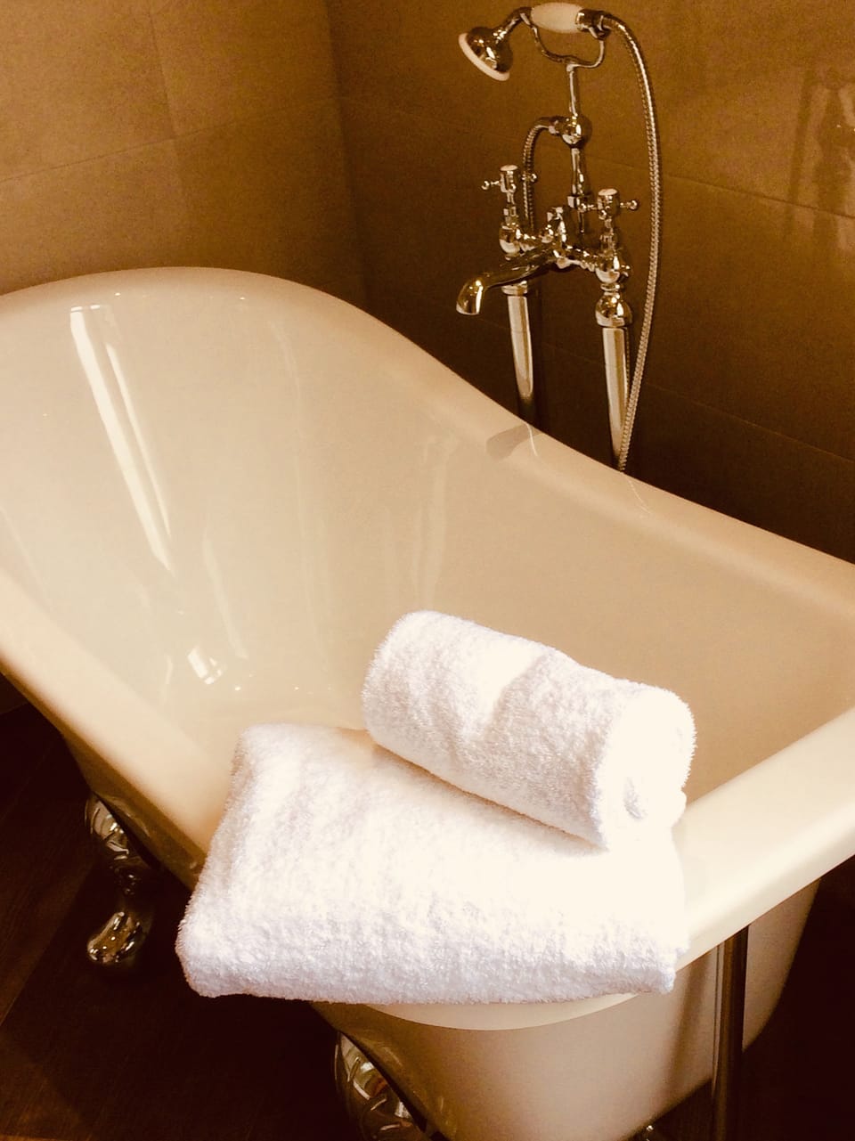 Super King | Deep soaking bathtub