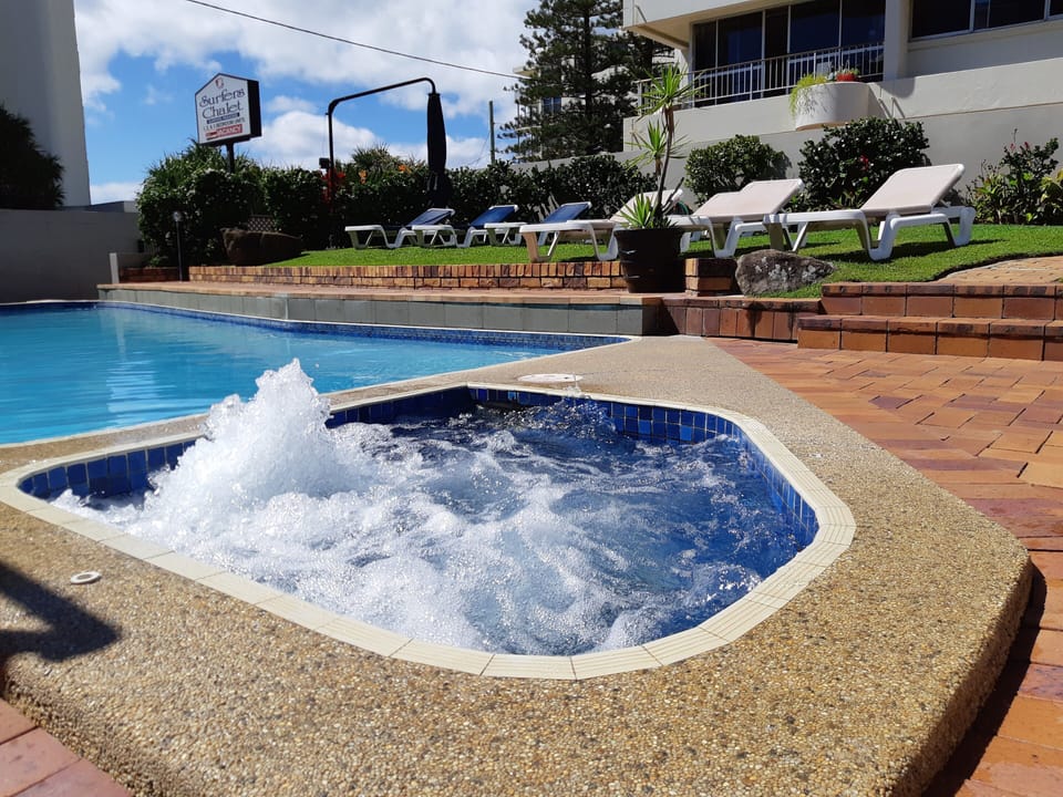 Surfers Chalet Spa