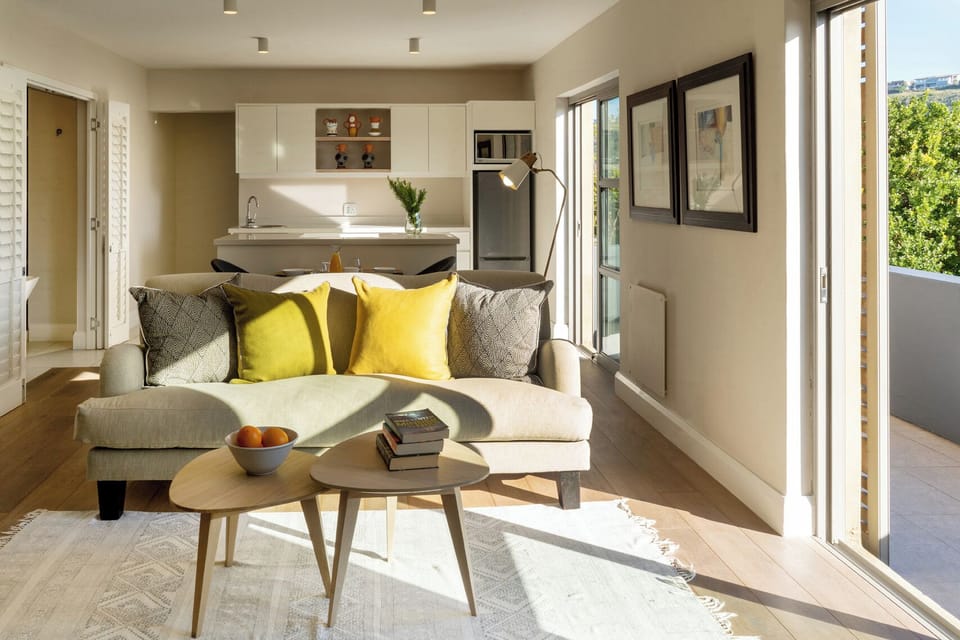 Brakkloof self-catering unit | Living room | Flat-screen TV