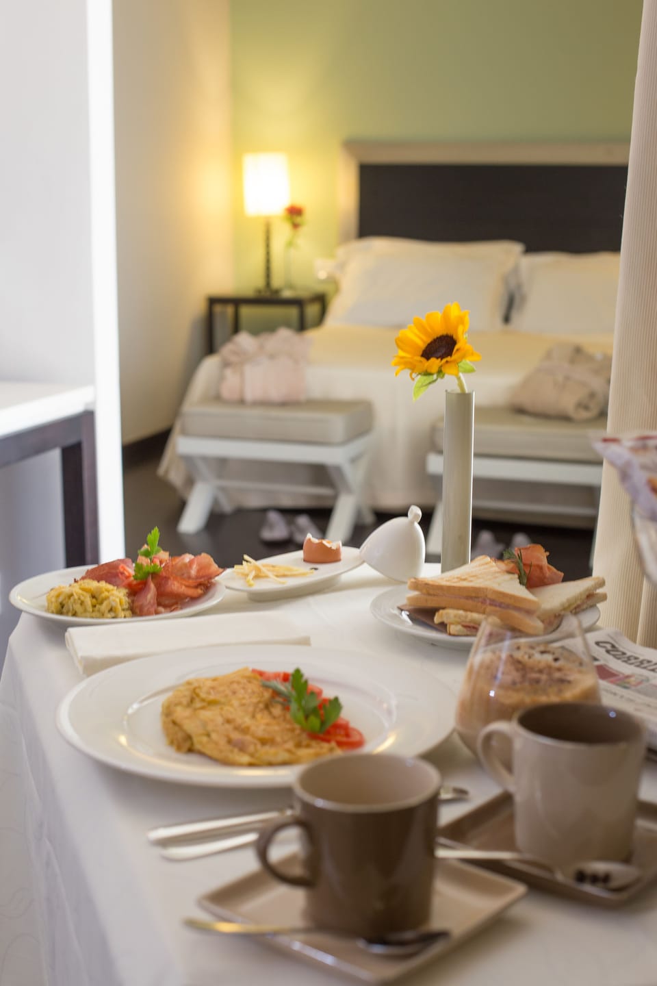 Room service - dining