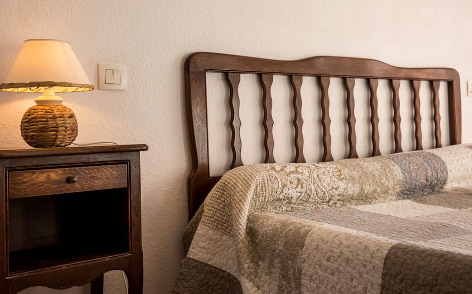 Double Room | Desk, soundproofing, free cribs/infant beds, free WiFi