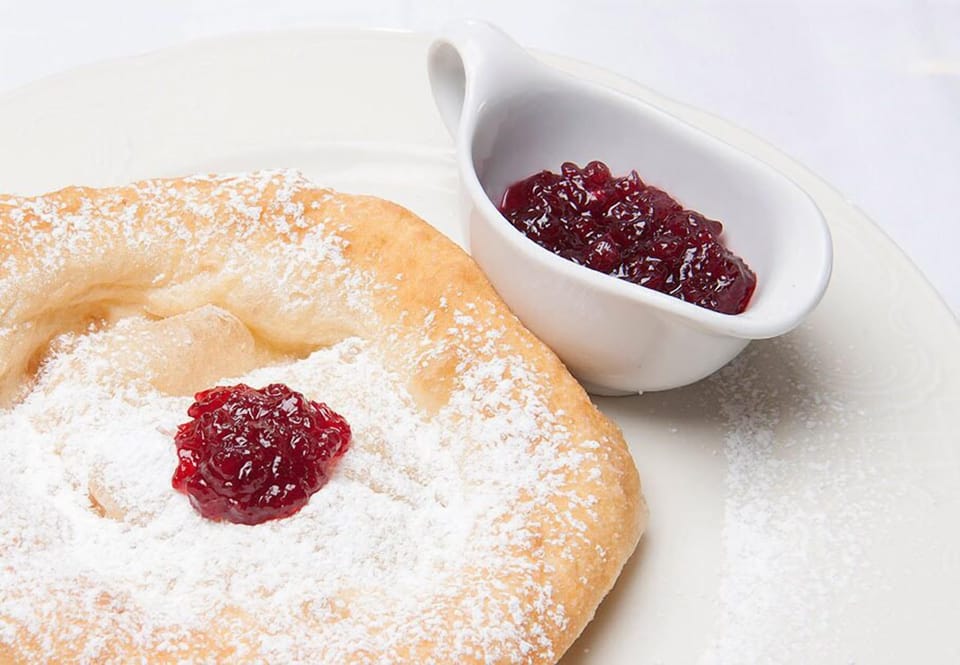 Daily buffet breakfast (EUR 11 per person)