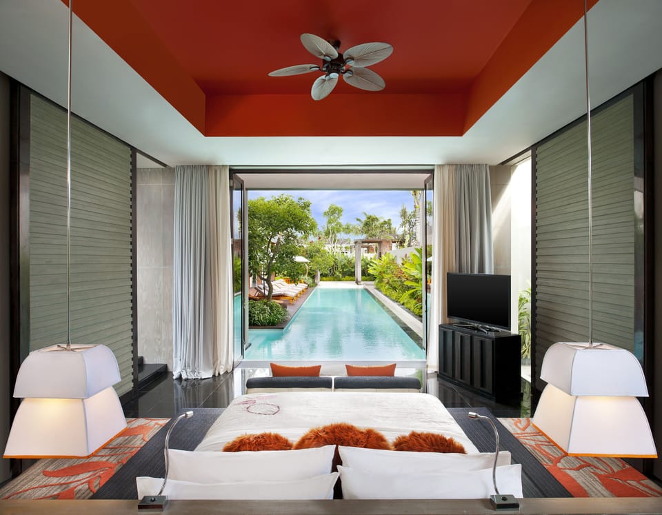 Egyptian cotton sheets, premium bedding, minibar, in-room safe