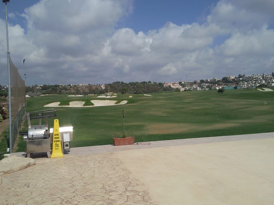 Golf range