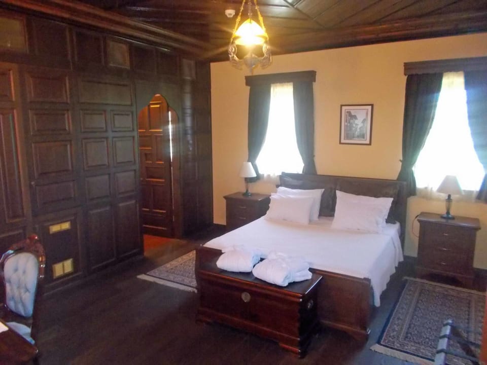 Family Suite | Premium bedding, pillowtop beds, minibar, individually decorated