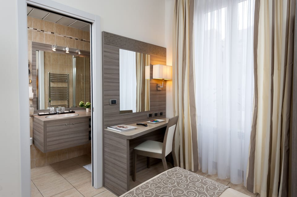 Premium bedding, Select Comfort beds, minibar, in-room safe