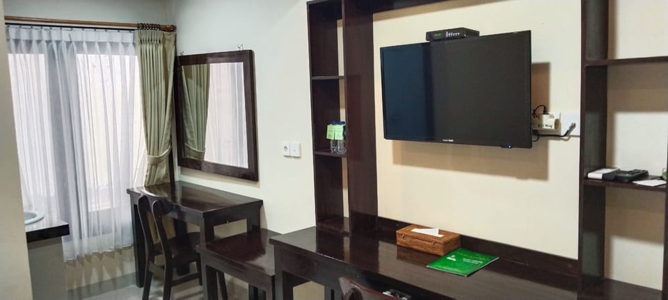 Standard Room | In-room safe, soundproofing, free WiFi, bed sheets