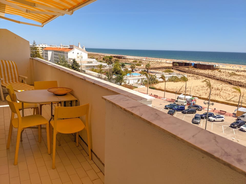 1-Bedroom seafront apartment BEACH
Seasun Vacation Rentals - Monte Gordo
